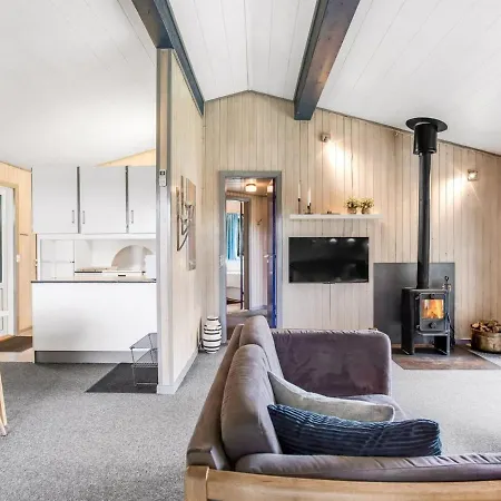 Holiday home Gunvor - 1km From The Sea In Western Jutland By Interhome *
